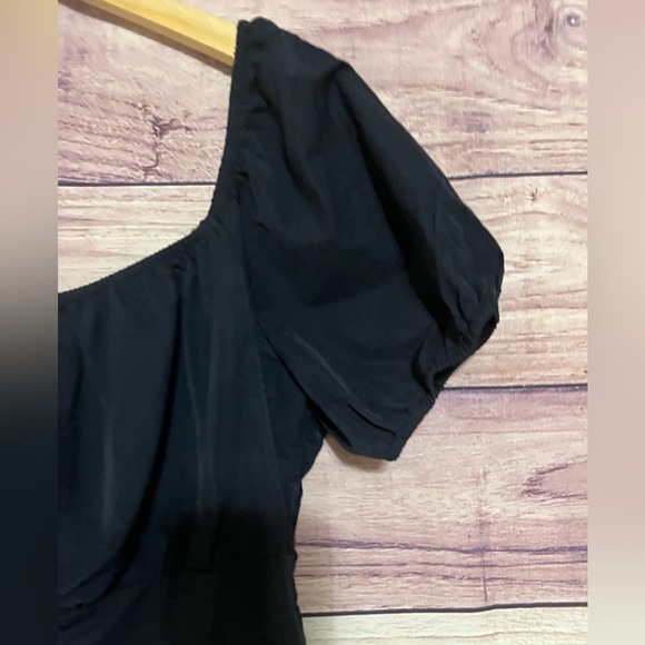 Yoesee - Picture 11 of 11